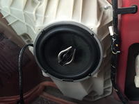 Установка акустики Hertz HCX 165 в Mitsubishi Eclipse 4G